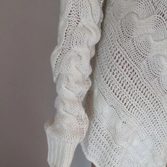 Lola B. Cable Knit Asymmetrical Turtle Neck White Sweater Dress Size L - Picture 4 of 10